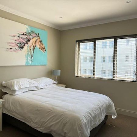 Luxury Townhouse In Stellenbosch Central Kültér fotó
