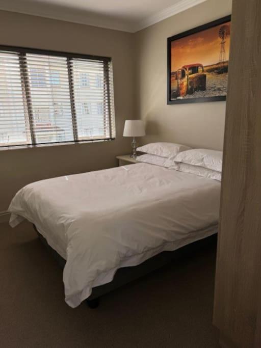 Luxury Townhouse In Stellenbosch Central Kültér fotó